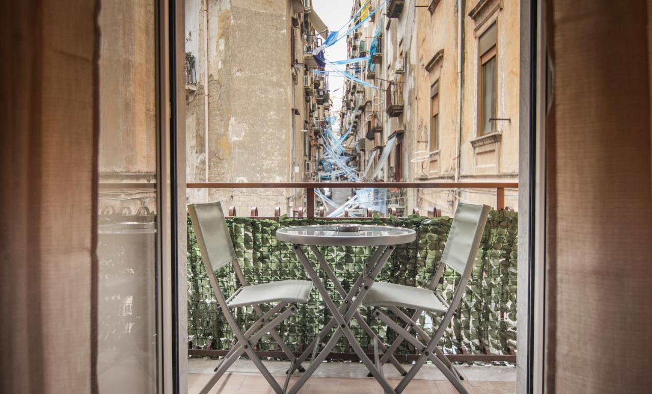 Casa Masaniello - Affittacamere Guesthouse In Historical Center Toledo Station Napoli Eksteriør billede